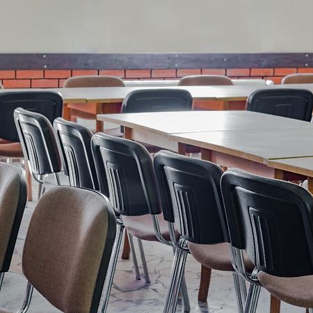 Osrodek Szkoleniowo - Noclegowy Chojnik Sosnie Exteriör bild